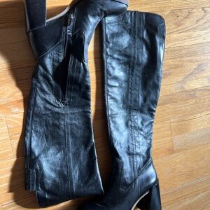 Vince Camuto leather over the knee boots size 9